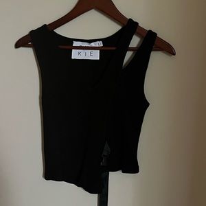 Double Strap Black Buckle Okakie Ribbed Tank Top